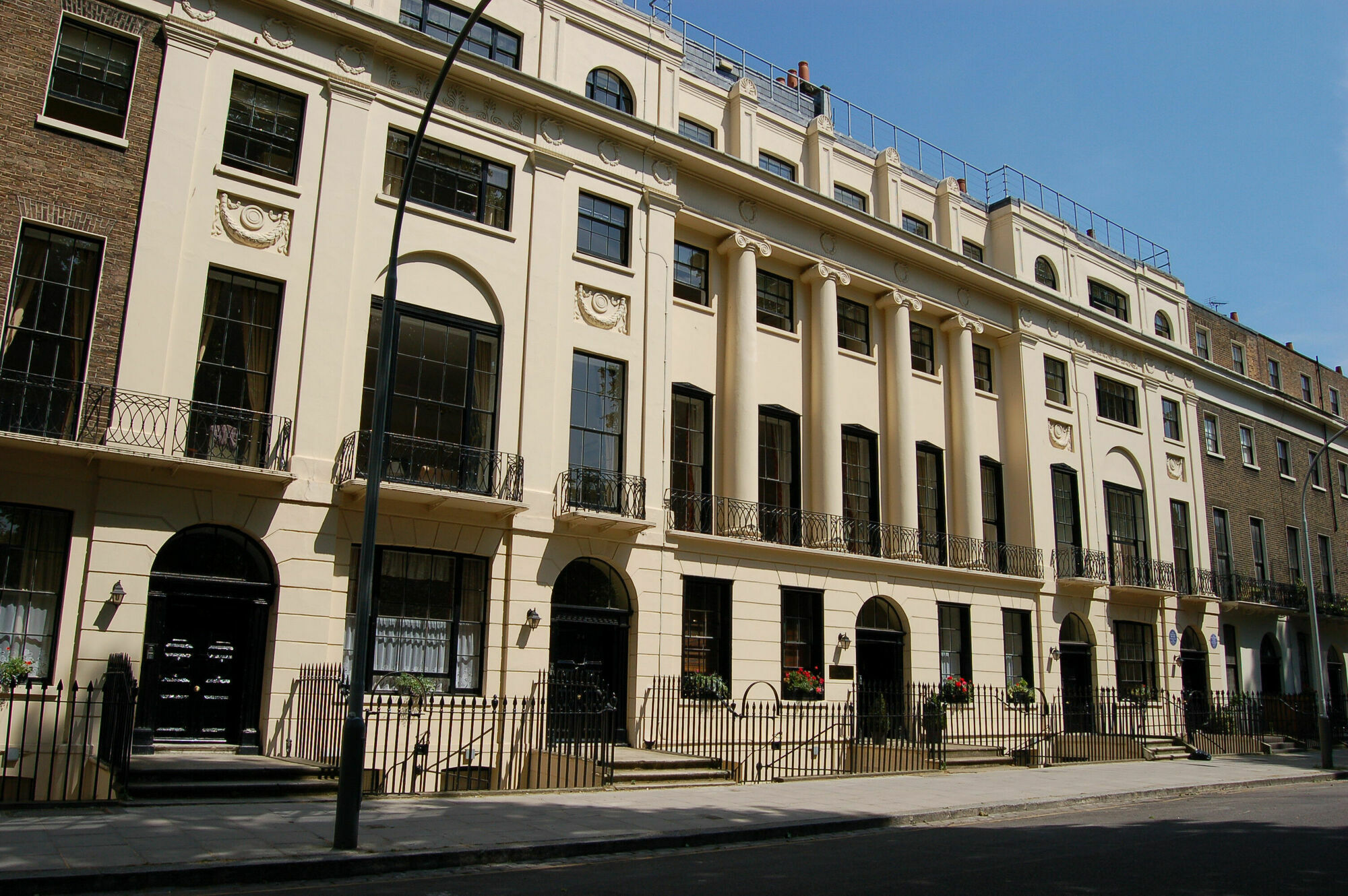 The Goodenough Hotel London Exterior photo